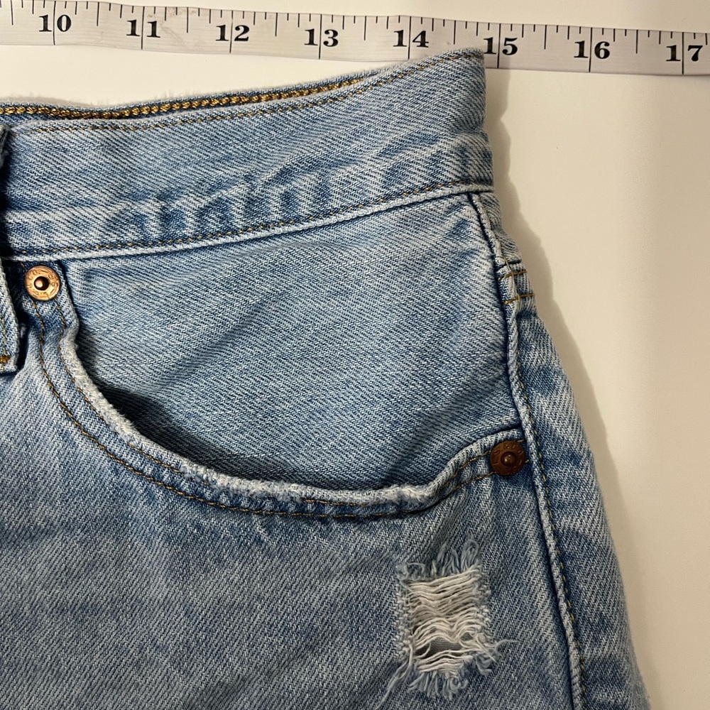 Levi's Jean Short Size W27 - Picture 11 of 14